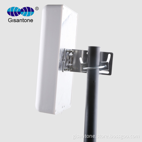 flat satellite antenna